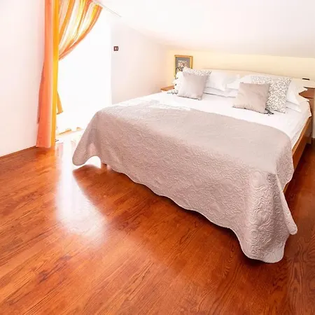 Daire Palace Clara 3 Island Krk By
