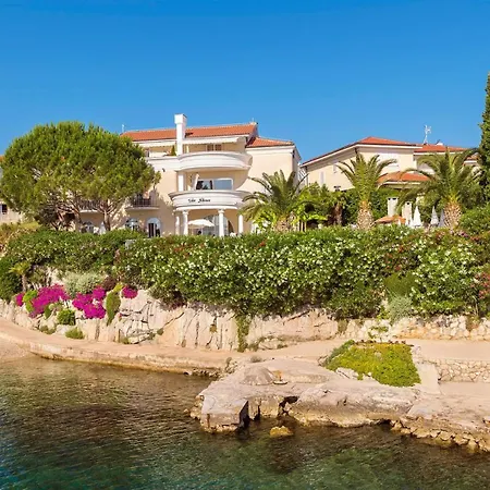 Palace Clara 3 Island Krk By Daire Malinska